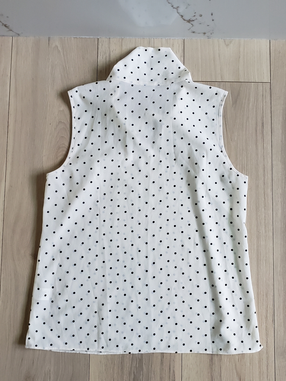 J. Crew White Sleeveless Polka Dot Mock Neck‎ Top
